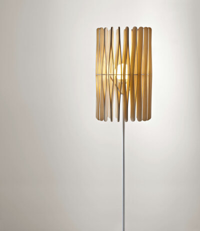 Fabbian Stick F23 C01 Stehleuchte Durchm. 43cm zylindrischer Lampenschirm aus Holz mit E27 Fassung