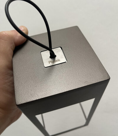 Platek Eterea Small bronzefarbige LED Tischleuchte mit Batterie und USB Anschluss