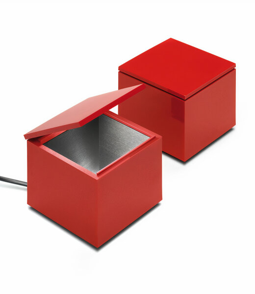 Cini&Nils rote Cuboluce LED Tischleuchte klein quaderförmig handlich