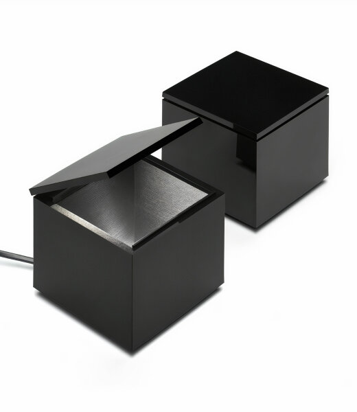 Cini&amp;Nils schwarze Cuboluce LED Tischleuchte klein quaderf&ouml;rmig handlich