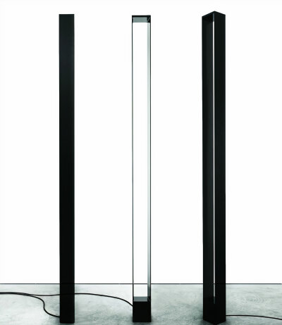 Nemo Tru Floor moderne skulpturale LED-Stehleuchte als Deckenfluter und zusätzlicher Wandaufhellung zwei dimmbare Lichtkreise Entwurf Roberto Paoli