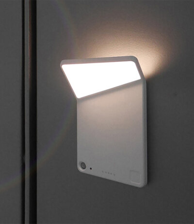 Nimbus Lighting Winglet CL LED-Wandleuchte mit Bewegungsmelder und integriertem Akku mit direktem und indirektem Licht