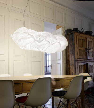 Belux Cloud-XL große längliche LED-Pendelleuchte aus weißem Polyestervlies in Wolkenform DALI PushDIM Pendellänge 500cm Entwurf Frank Gehry
