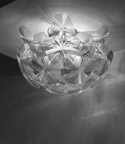 Luceplan Hope D66p Deckenleuchten aus klaren Kunststoff-Fresnellinsen LED-Retrofit kompatibel Entwurf Francisco Gomez Paz und Paolo Rizzatto Version D66/12p (&Oslash; 69 cm)